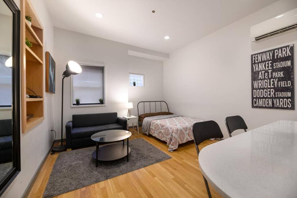 Modern Studio In City Center, Near Boston Common Bagian luar foto